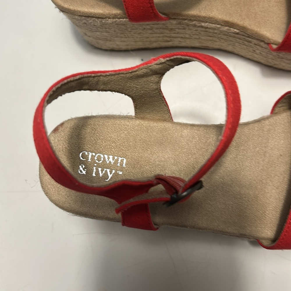Crown and Ivy red platform sandals - Picture 5 of 11